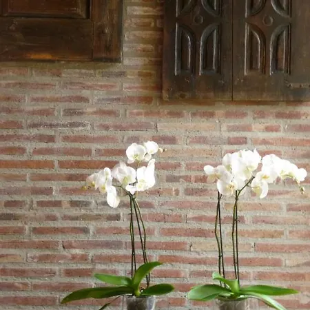 Real Casa Del Cura Herreros