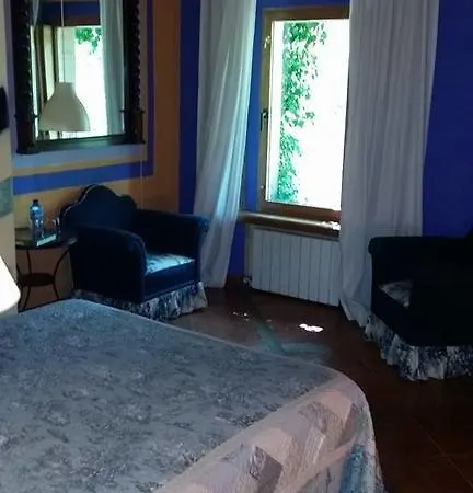 Real Casa Del Cura 4* Herreros